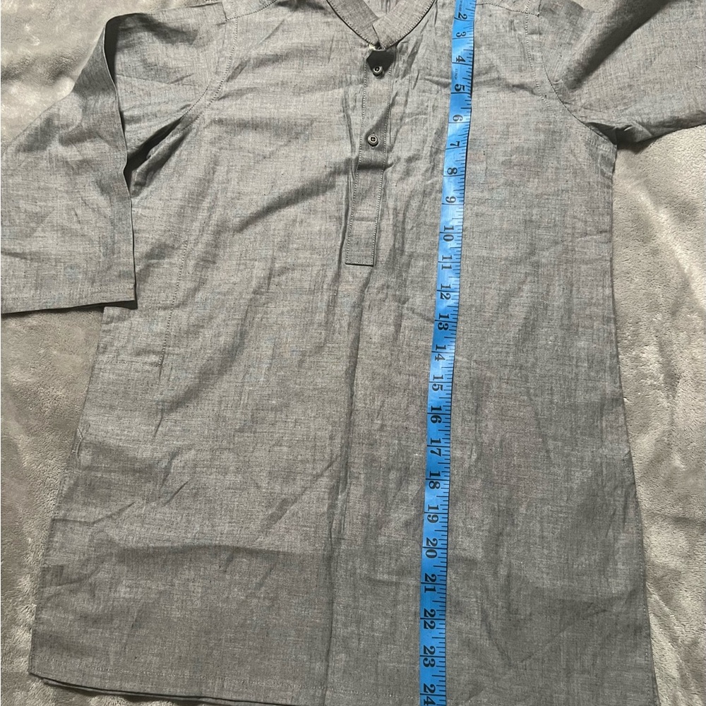 Eid special
Gray J. 4 year boys dress - Picture 3 of 4